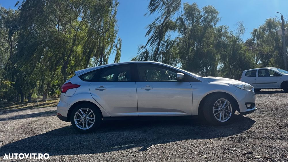 Ford Focus 1.6 TDCI DPF Trend - 4