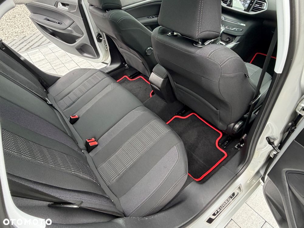 Peugeot 308 BlueHDi 120 EAT6 Stop & Start Allure - 23