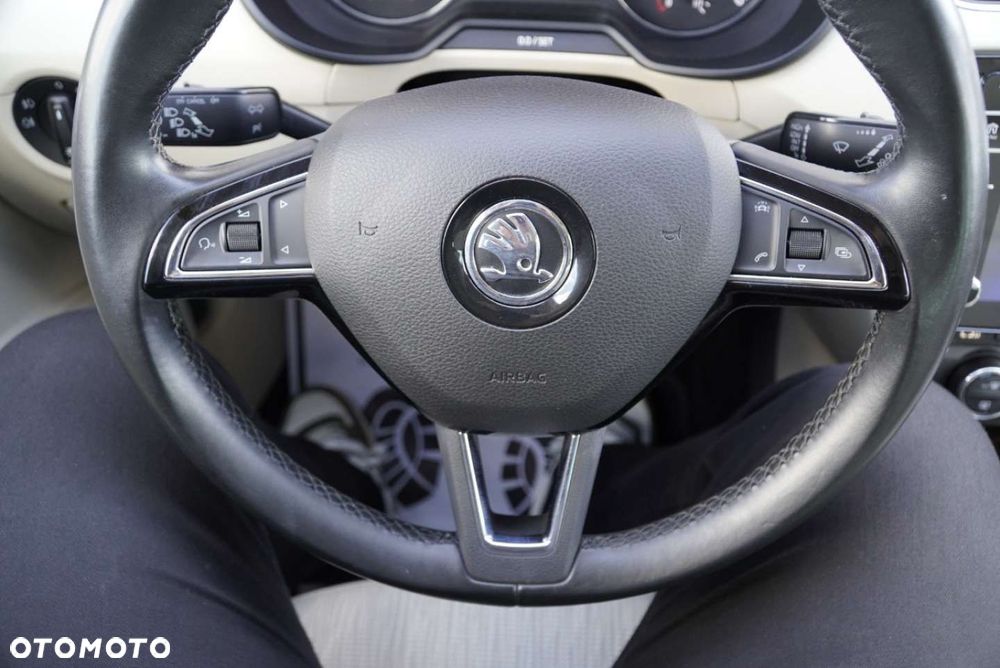 Skoda Octavia 2.0 TDI DSG Style - 14