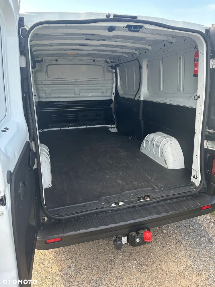 Renault TRAFIC - 16