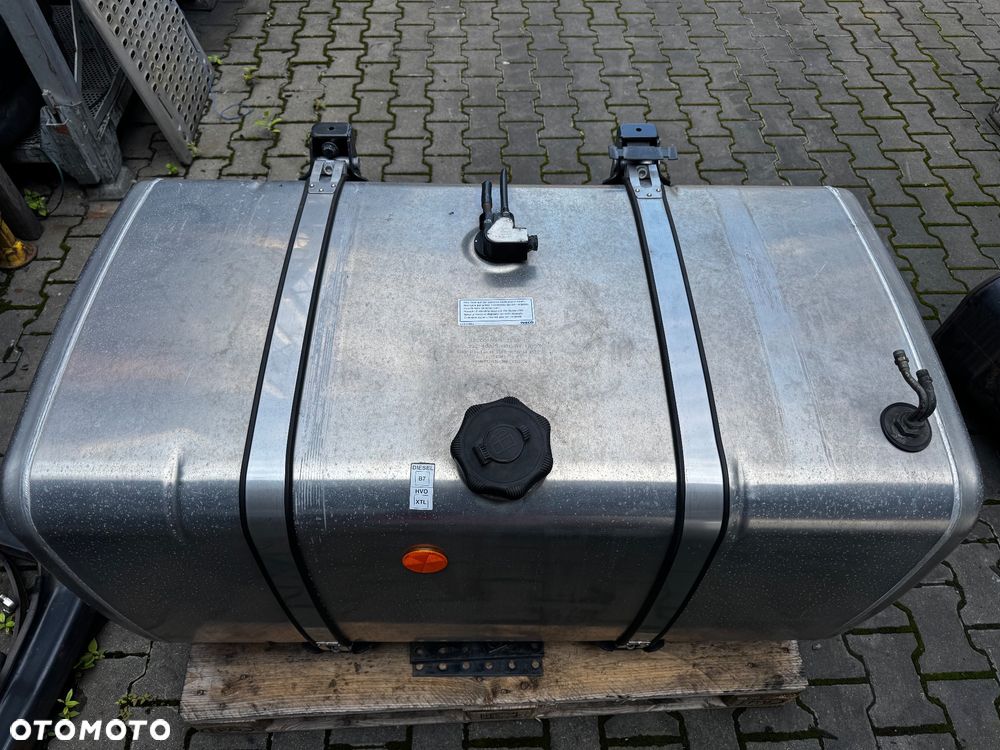 Zbiornik paliwa bak aluminiowy Iveco Stralis - 2