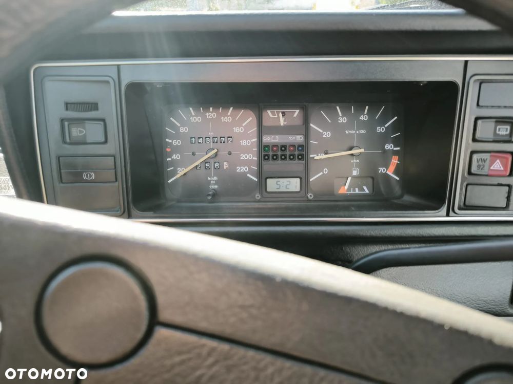 Volkswagen Golf Cabriolet 1.8 GL - 9