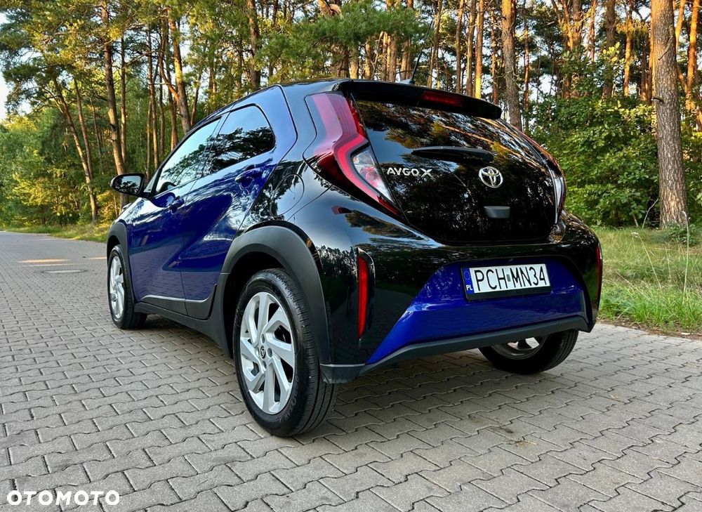 Toyota Aygo x.shift x-play connect - 4