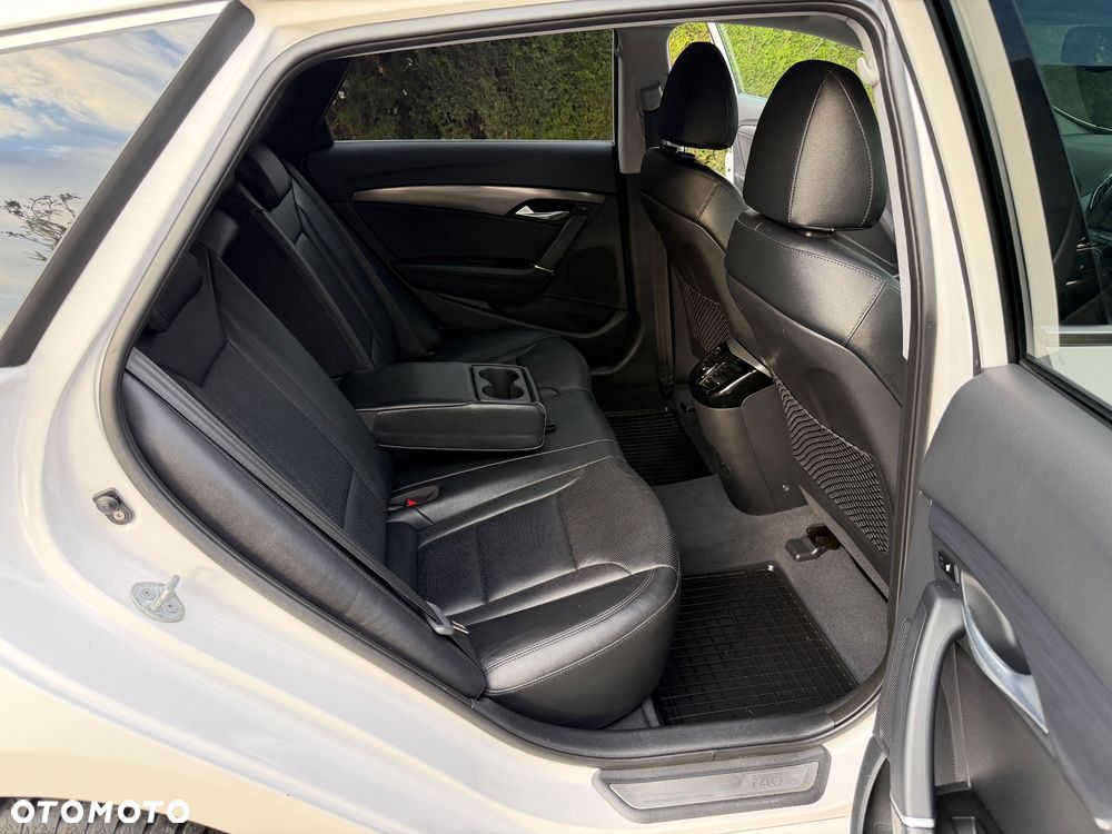 Hyundai i40 2.0 Premium - 25