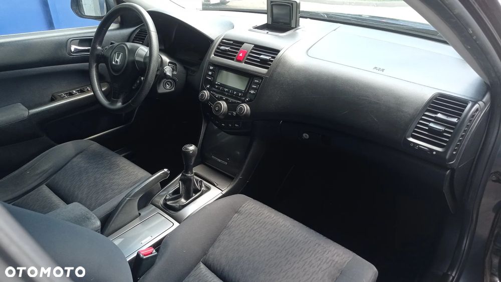 Honda Accord 2.0 i Comfort - 37
