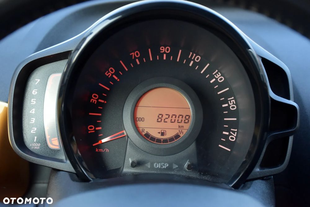 Peugeot 108 - 30