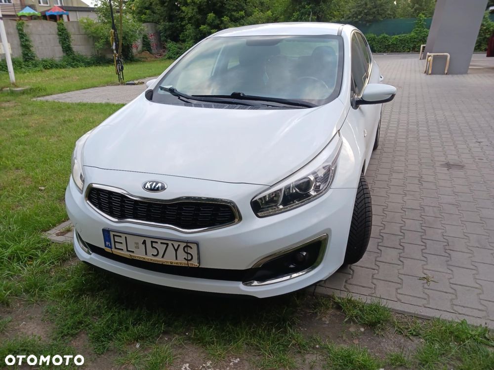 Kia Ceed 1.4 L - 1