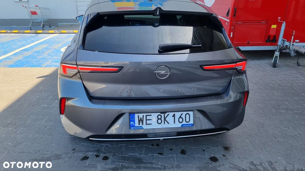 Opel Astra 1.2 T Elegance S&S - 18