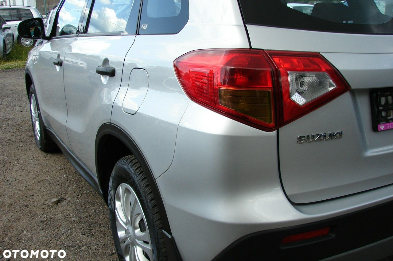 Suzuki Vitara - 10