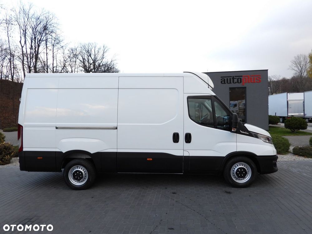 Iveco DAILY 35S14 FURGON CHŁODNIA  0*C ZASILANIE 230V NAWIGACJA AUTOMAT  KLIMATYZACJA  140KM - 8