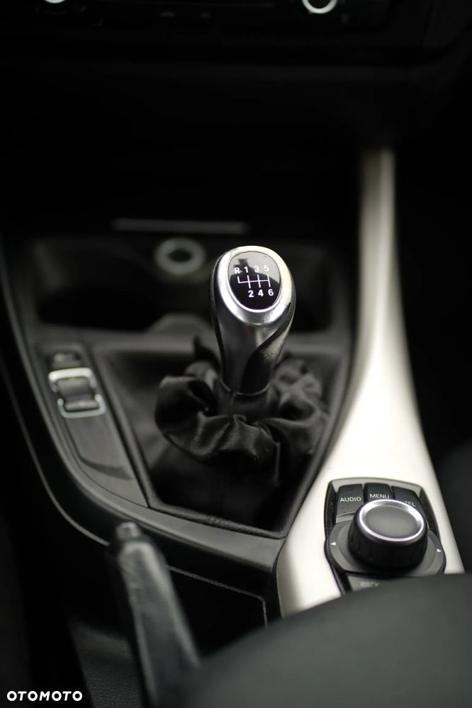 BMW Seria 1 114d - 18