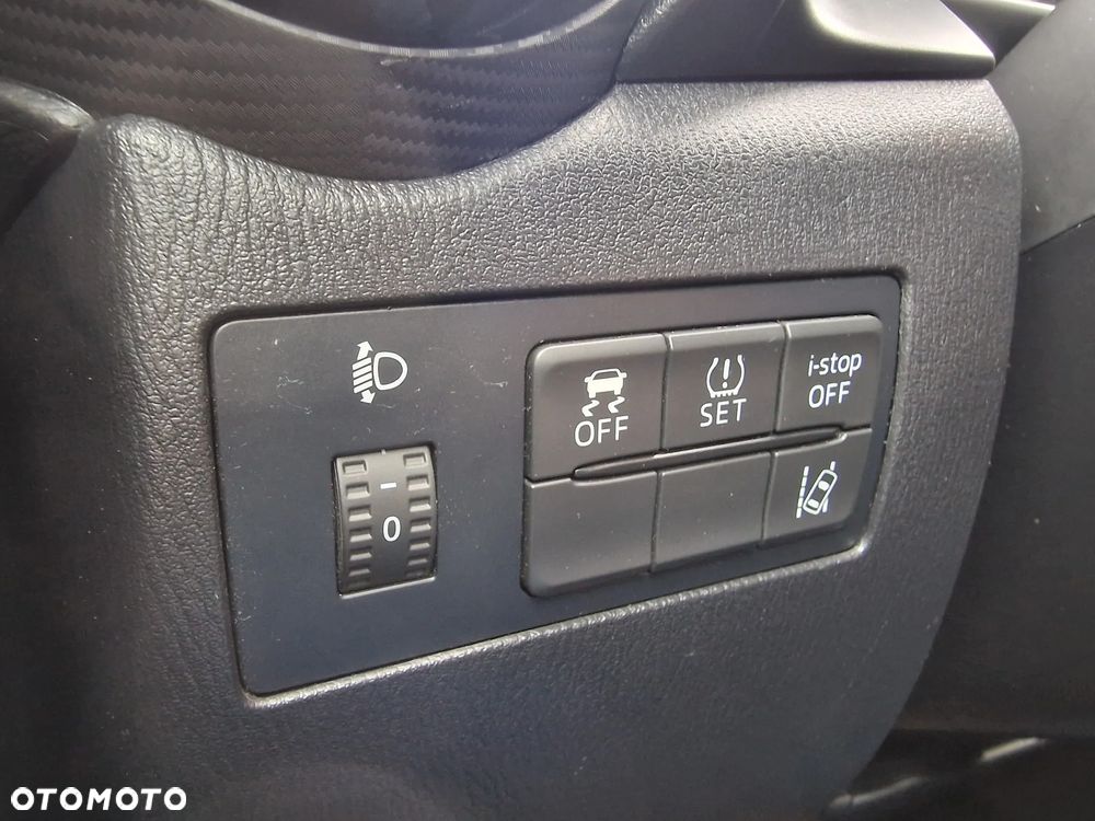 Mazda 2 SKYACTIV-D 105 Sports-Line - 35