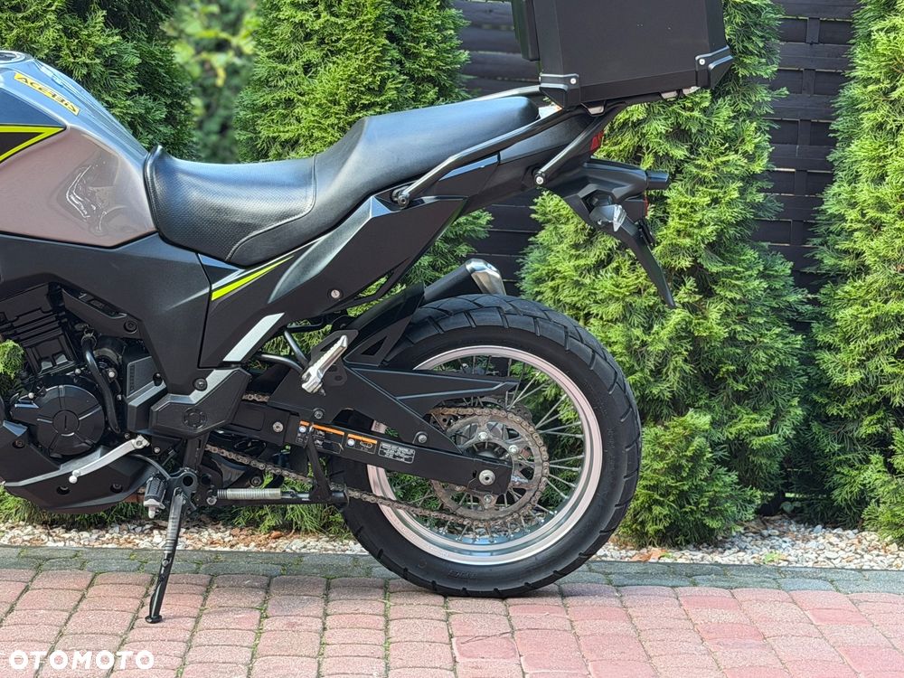 Kawasaki Versys-X 300 - 17