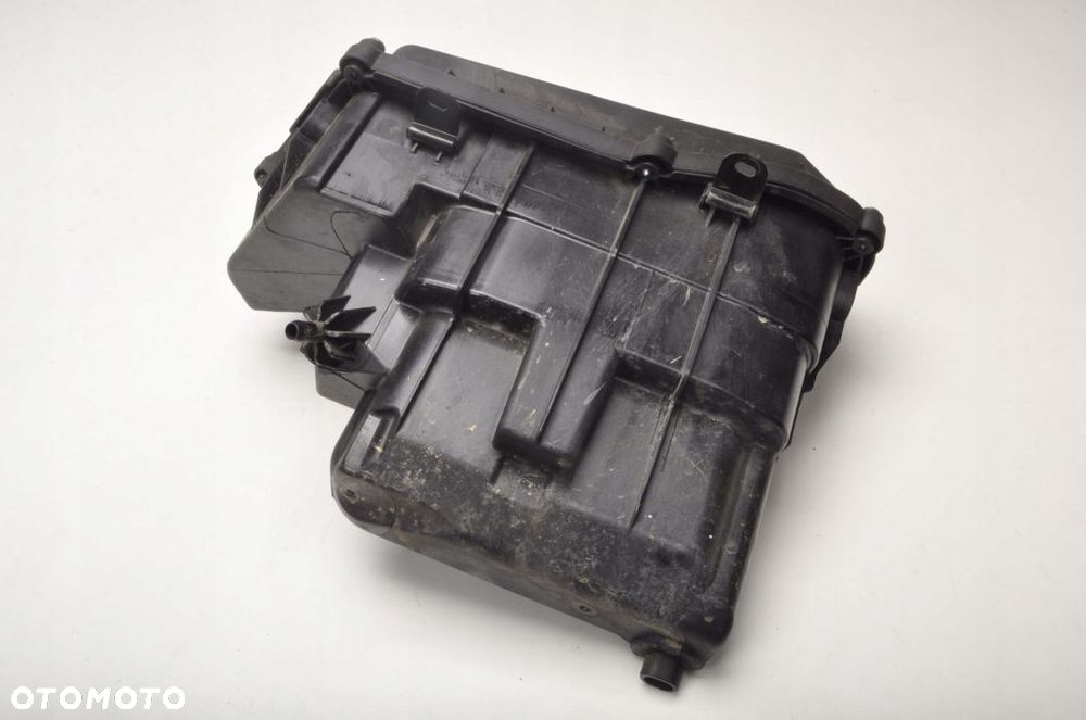 BMW F36 2.0 D OBUDOWA SKRZYNKI BEZPIECZNIKÓW - 4