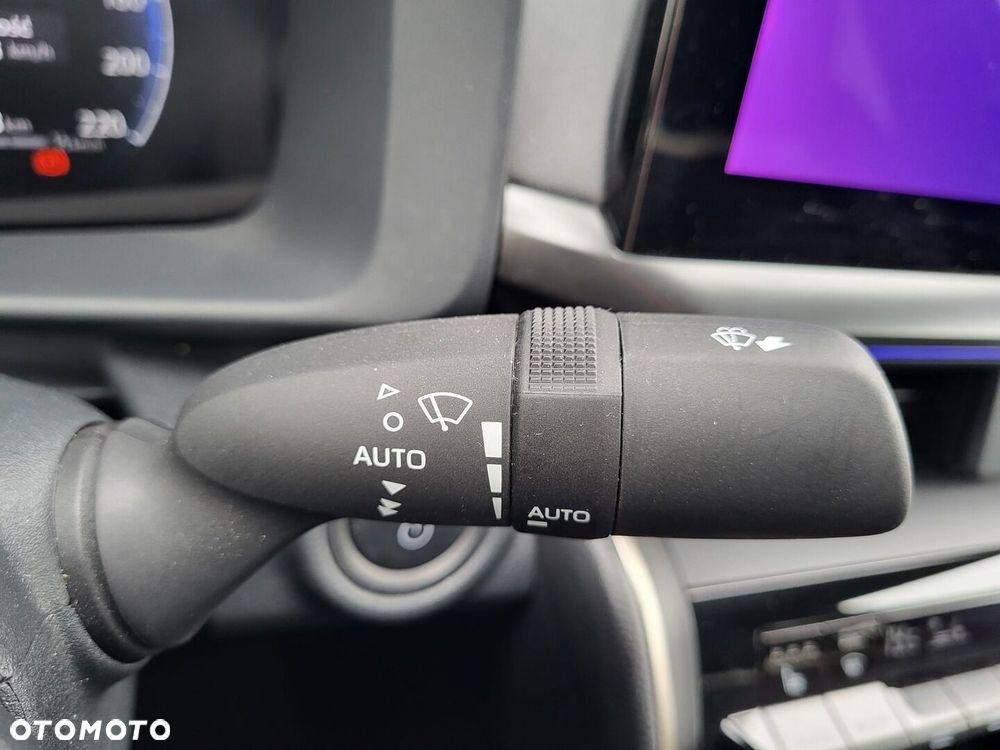 Toyota C-HR - 31