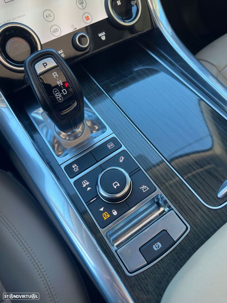 Land Rover Range Rover Sport - 16