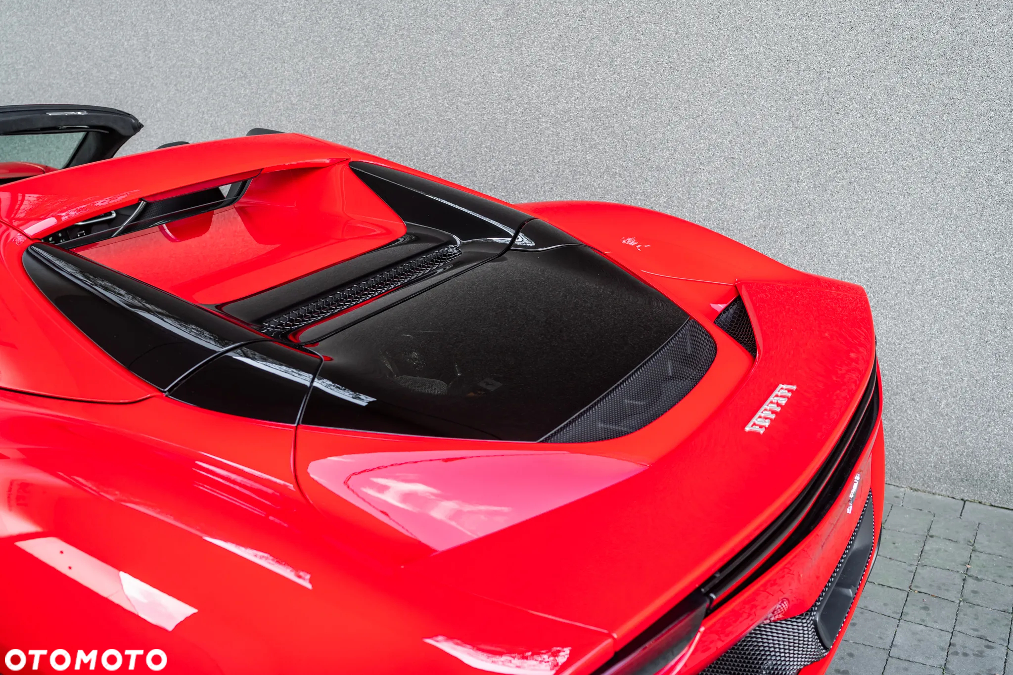 Ferrari 296 GTS - 10