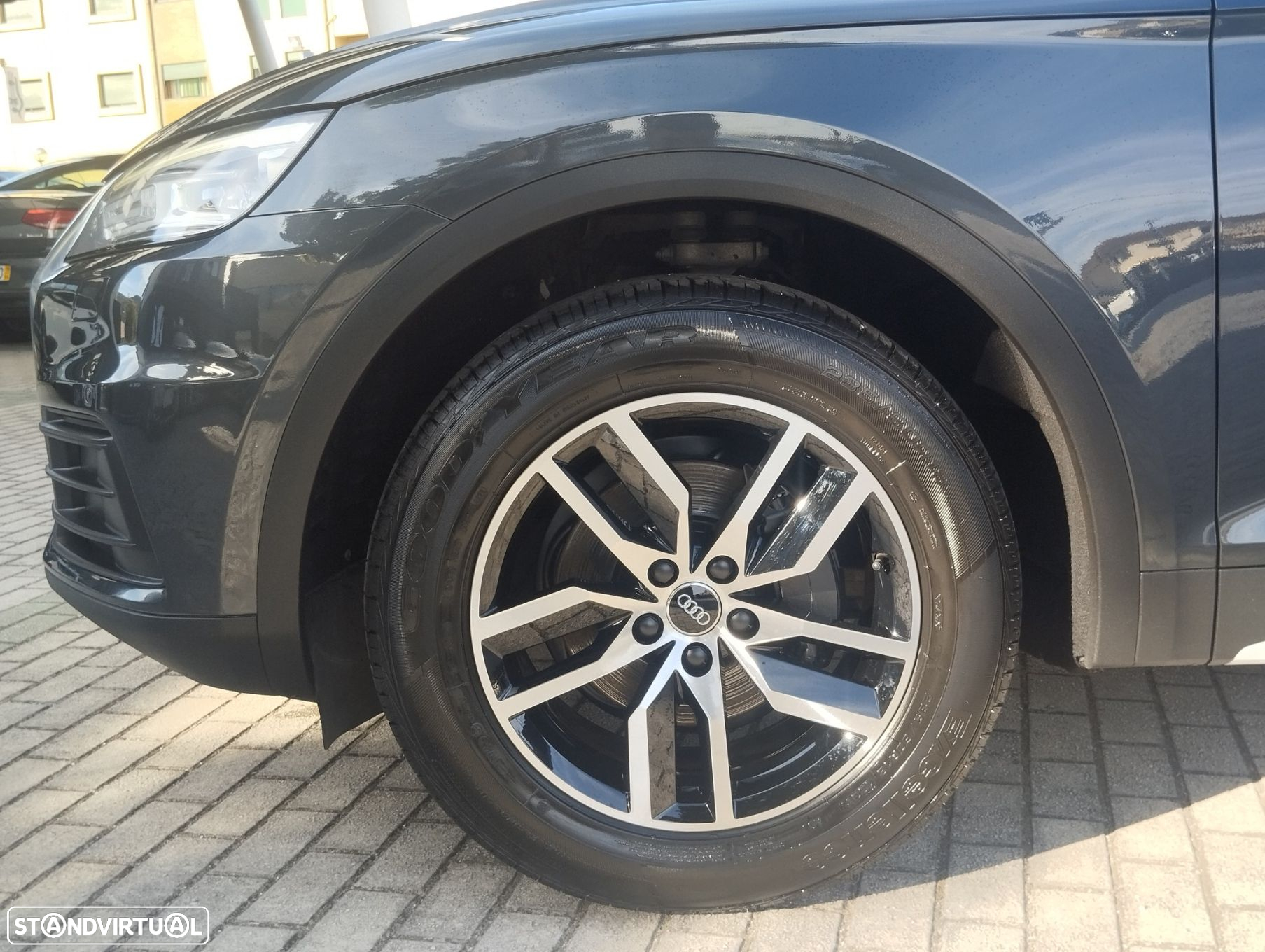 Audi Q5 2.0 TDi Advance - 19