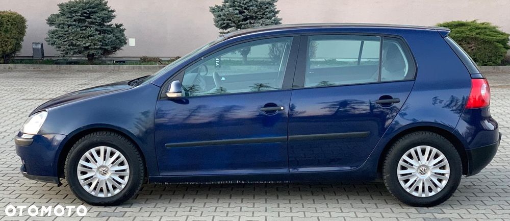Volkswagen Golf 1.9 TDI Sportline - 2