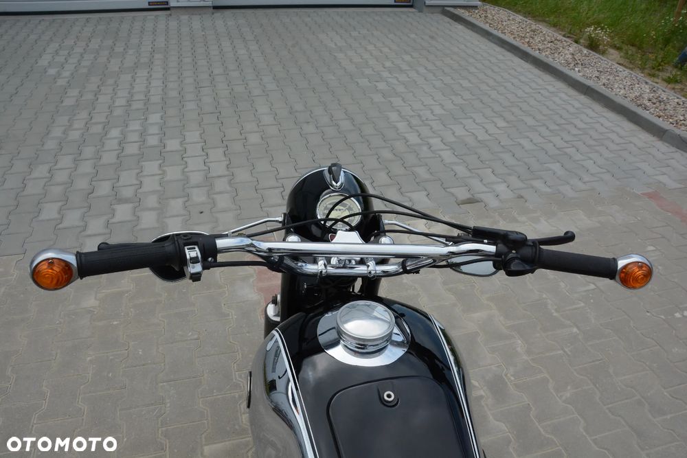 BMW R - 9