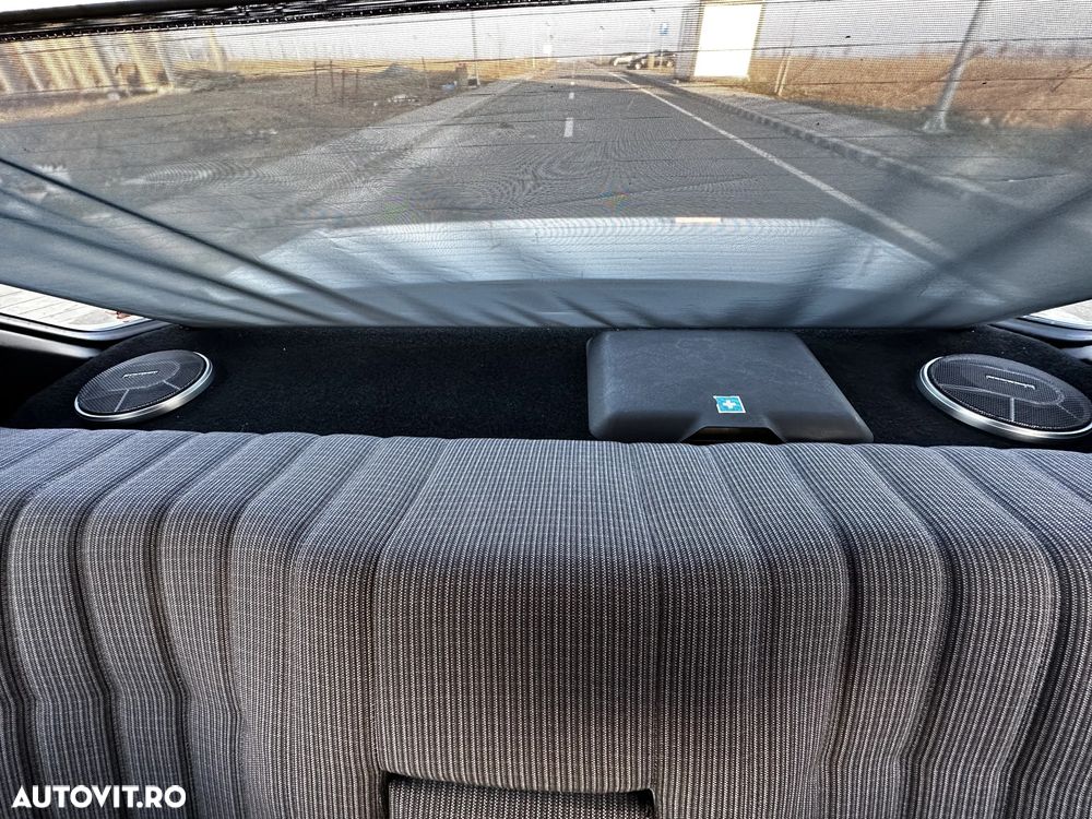 Mercedes-Benz W123 - 31