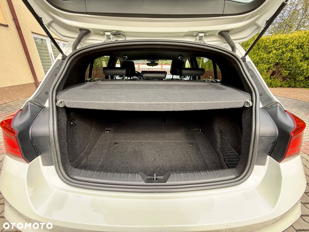 BMW Seria 1 118i M Sport - 28