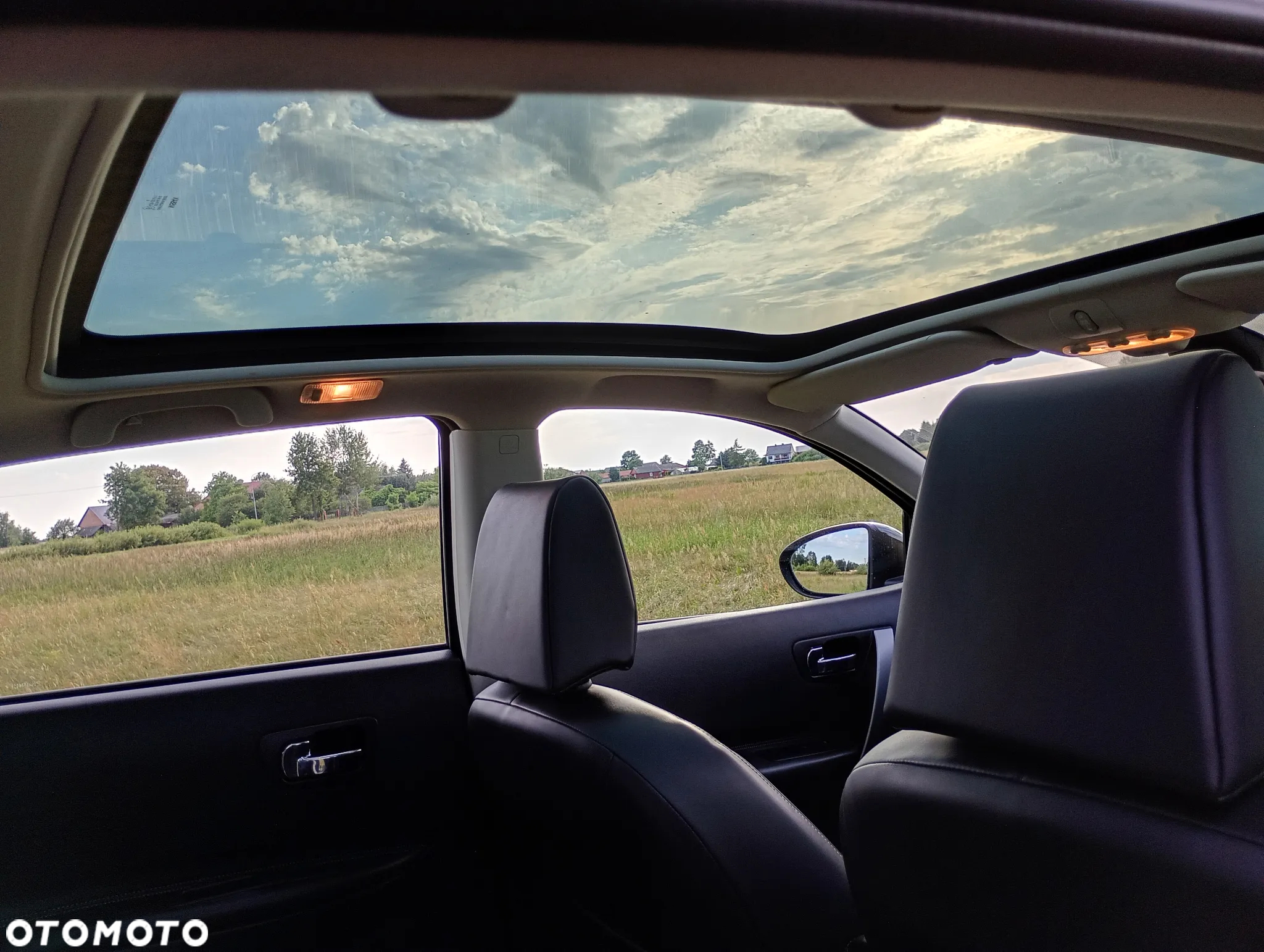 Nissan Qashqai 2.0 dCi 4x4 Tekna Premium - 8