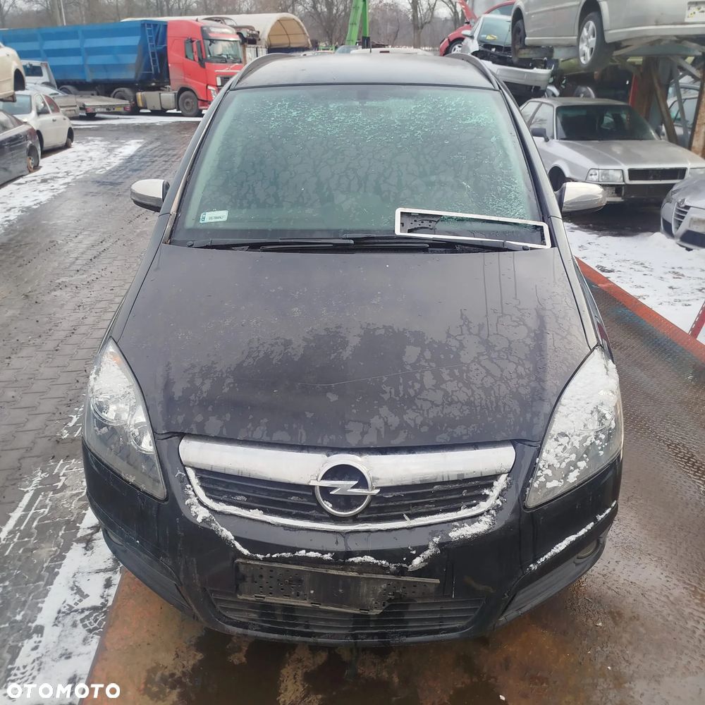 Opel Zafira B  na części . - 1