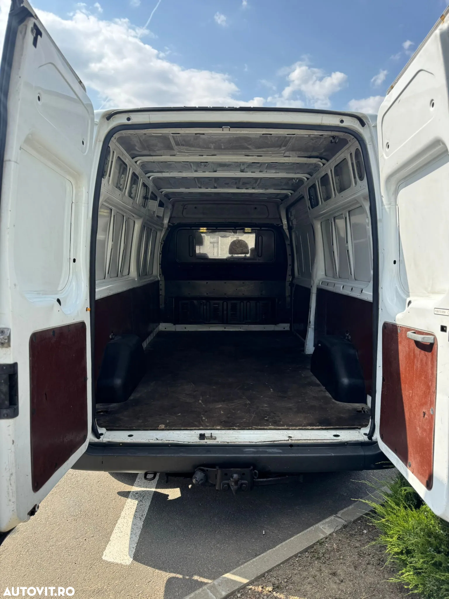 Ford Transit - 6