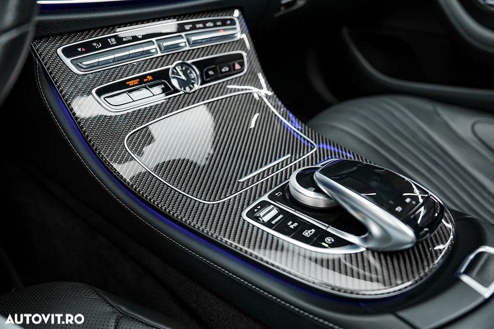 Mercedes-Benz CLS 350 d 4MATIC 9G-TRONIC AMG Line - 19