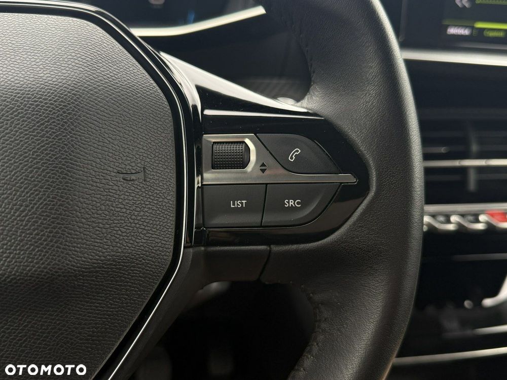 Peugeot 2008 1.5 BlueHDi Allure Pack S&S - 18