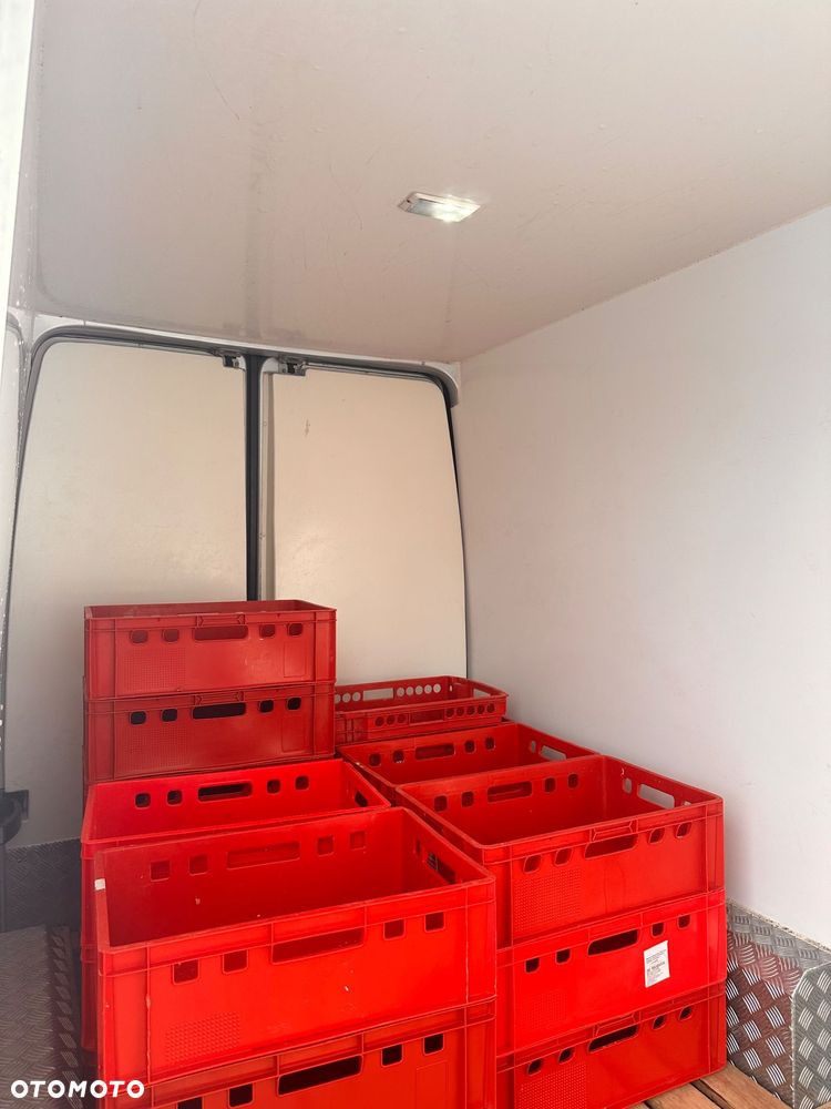 Mercedes-Benz Sprinter 906.235 - 15