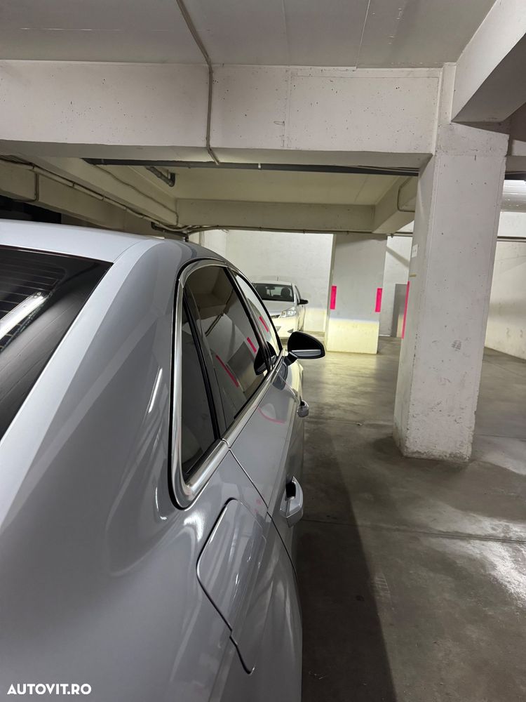 Audi A4 2.0 TDI S tronic Design - 4