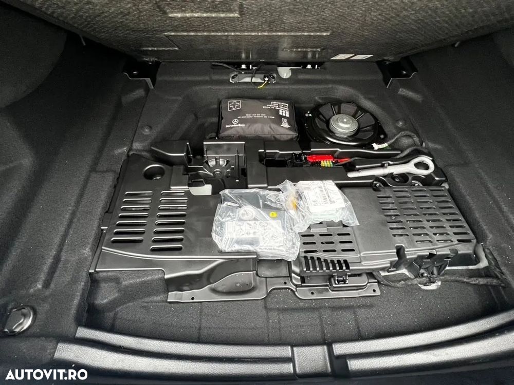 Mercedes-Benz A 180 MHEV 7G-DCT - 11