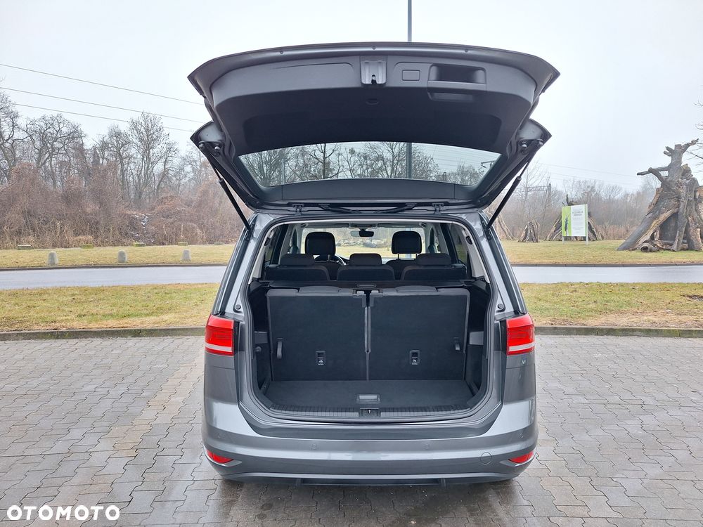 Volkswagen Touran 1.5 TSI EVO Comfortline Plus DSG - 10