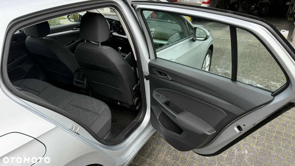 Volkswagen Golf VIII 1.0 TSI Life - 13