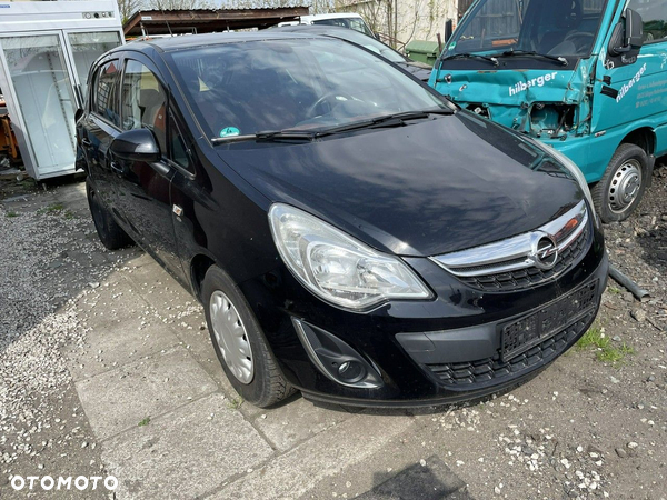 Opel Corsa 1.4 16V Selection