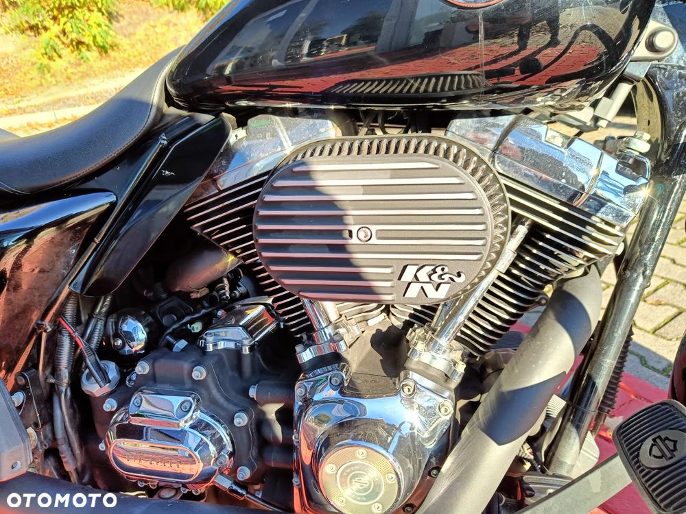 Harley-Davidson Touring Road King - 14