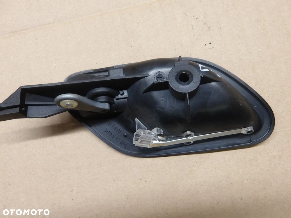BMW E38 LIFT 99-01r. KLAMKA WEWNĘTRZNA PRAWY TYŁ - 3