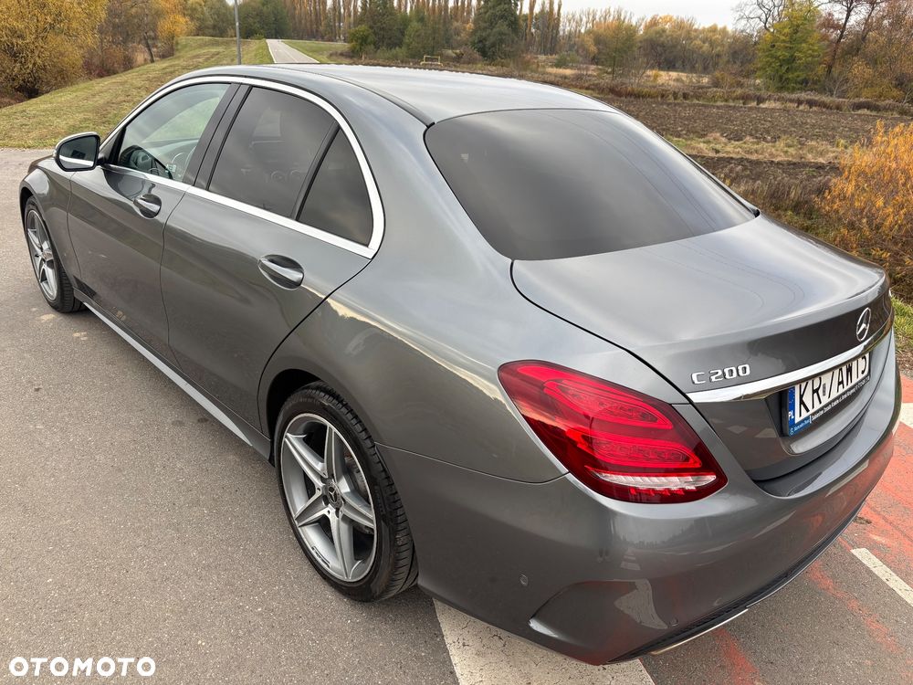 Mercedes-Benz C-Class 2017 photo 3
