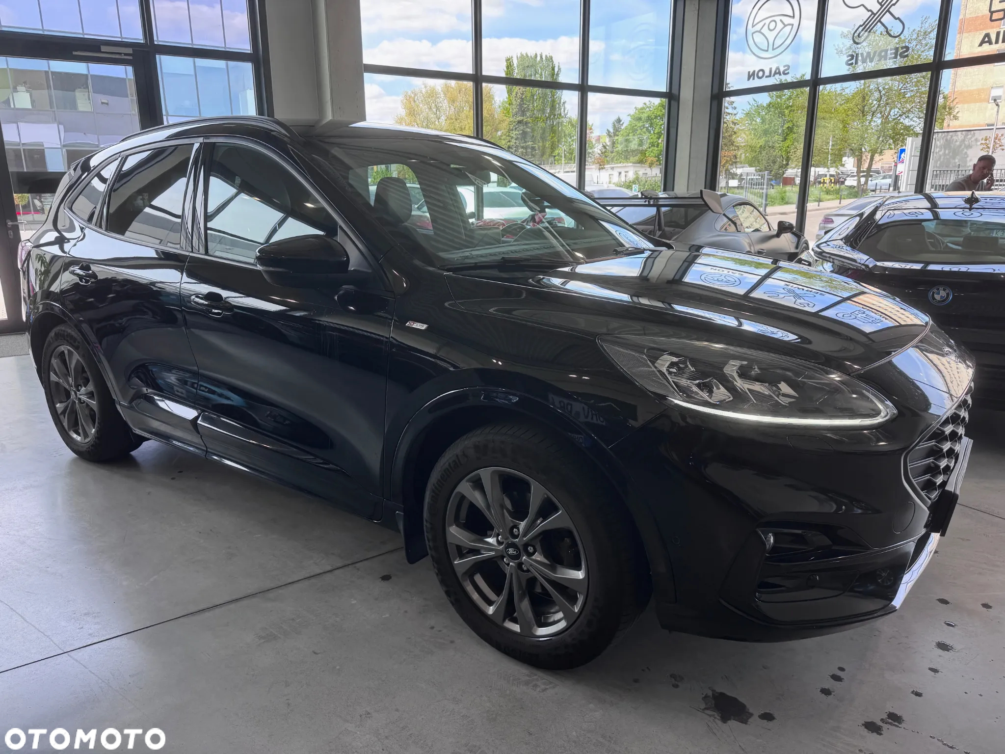 Ford Kuga 1.5 EcoBoost FWD ST-Line - 4