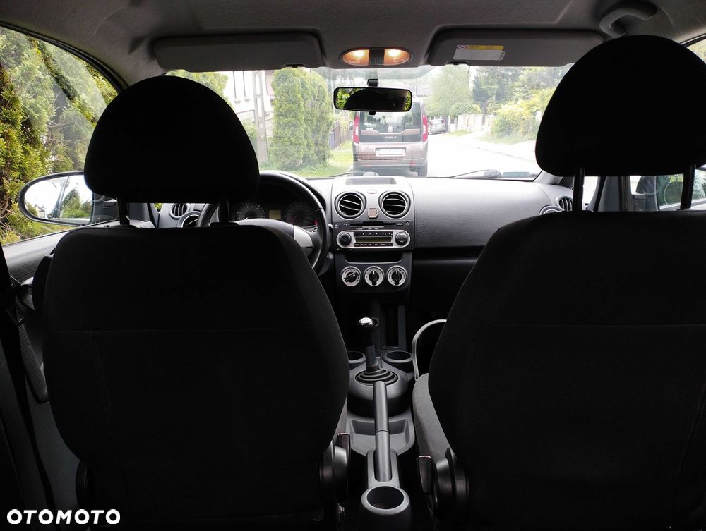 Mitsubishi Colt - 7