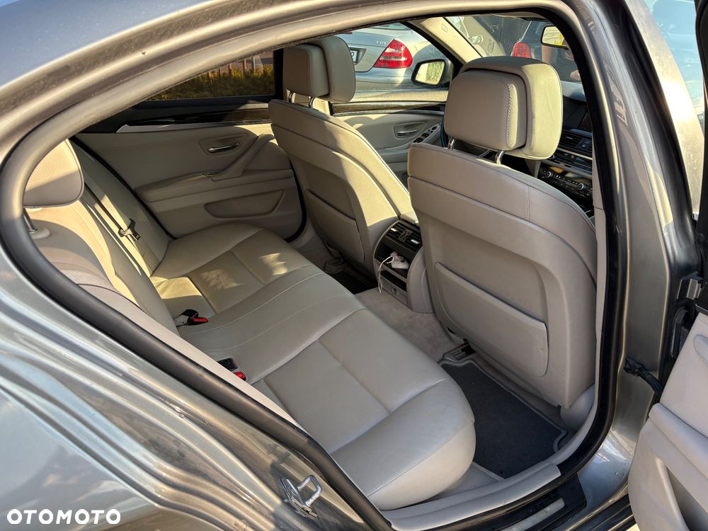 BMW Seria 5 - 12
