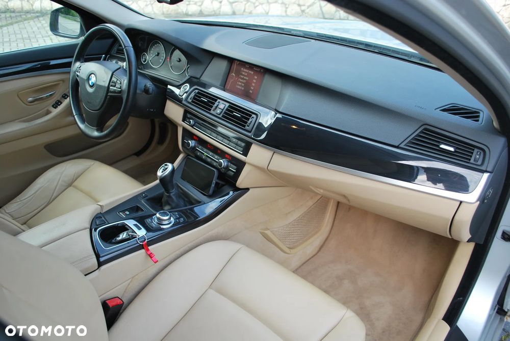 BMW Seria 5 520d Edition Fleet - 16