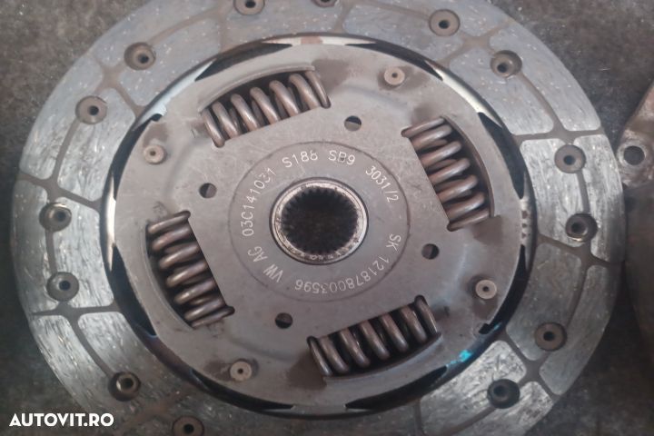 Kit ambreiaj 1.4 BCA 03C141031  121878003596 030105221D Volkswagen VW - 3