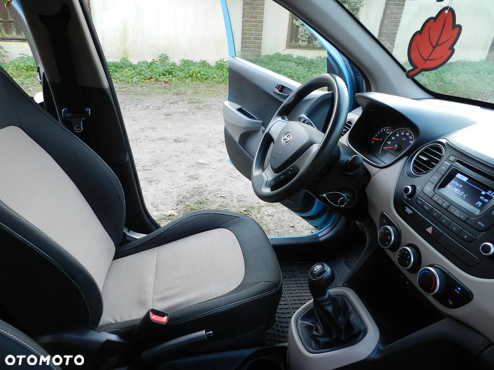 Hyundai i10 - 10