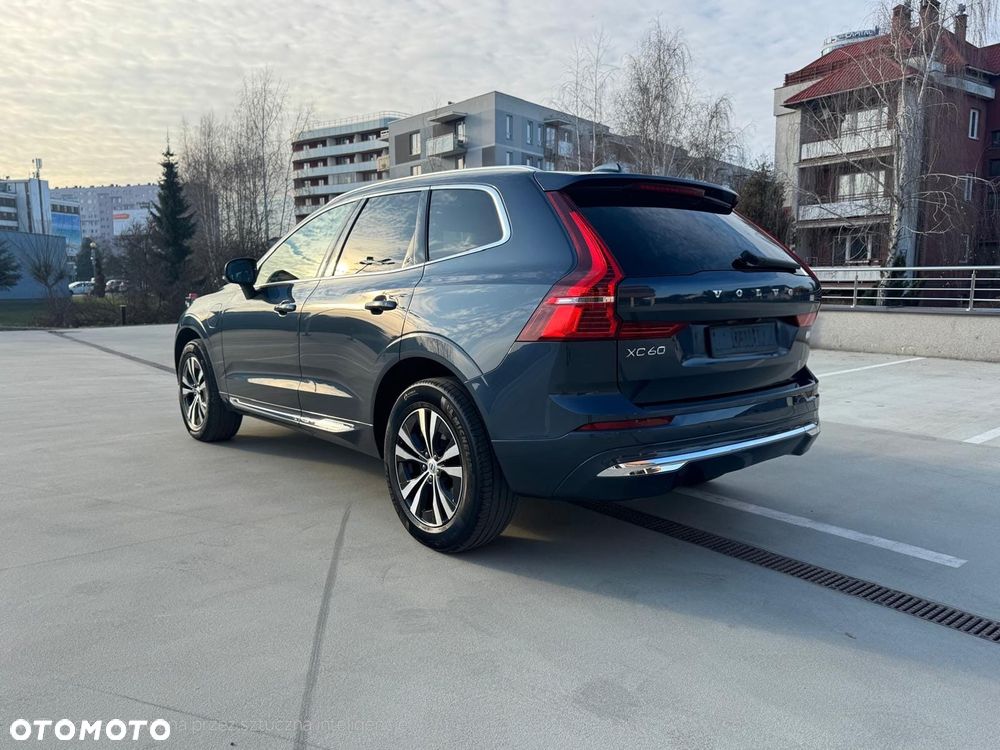 Volvo XC 60 T6 Plug-In Hybrid AWD Inscription - 10