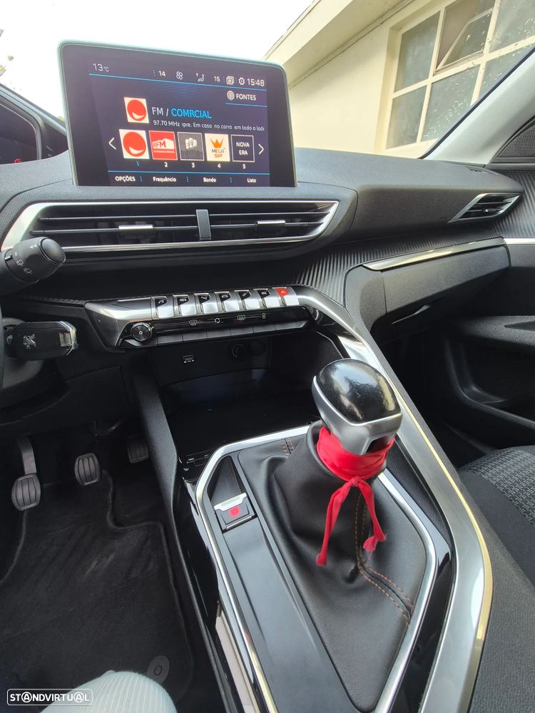 Peugeot 3008 HDi FAP 115 Style - 10