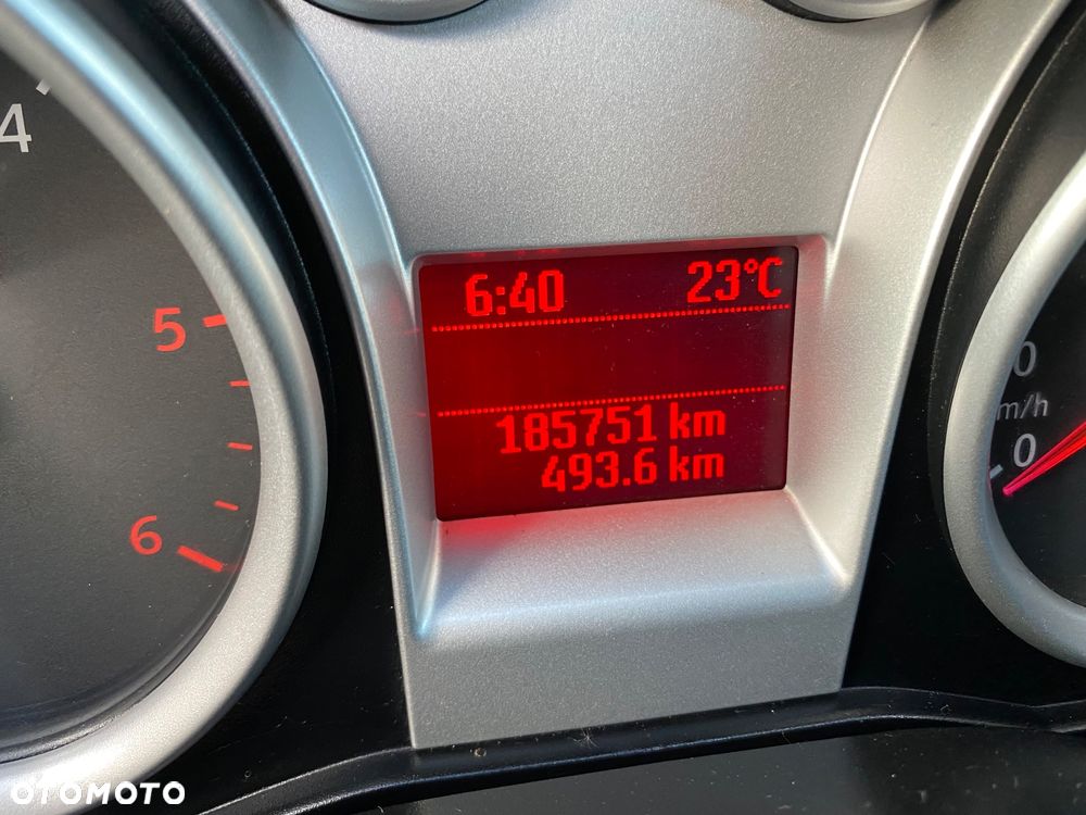Ford Kuga 2.0 TDCi Individual MPS6 - 8