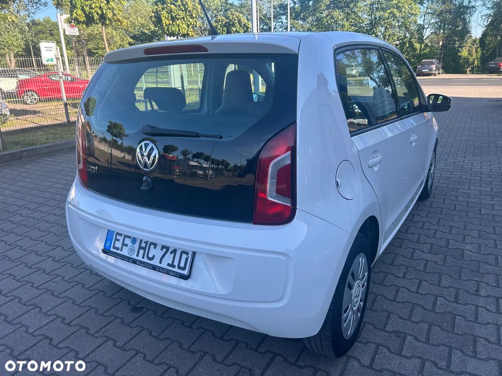 Volkswagen up! BlueMotion Technology move - 17